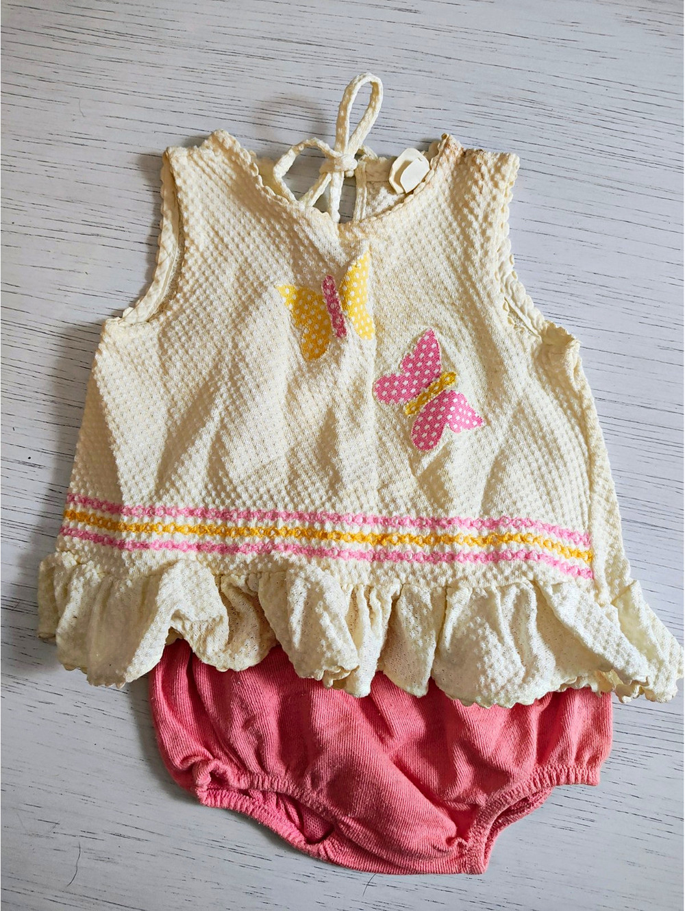 Vintage Carter's 2-Piece Girls 18-24M Butterfly Sleeveless Waffle Knit Set